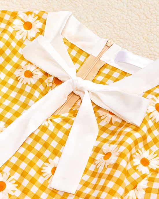 Sweet Long Sleeved Yellow Plaid and Flower Print Mom Girl Matching Dress