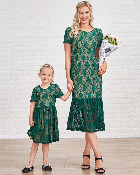 Sweet Green Lace Mom Girl Matching Dress