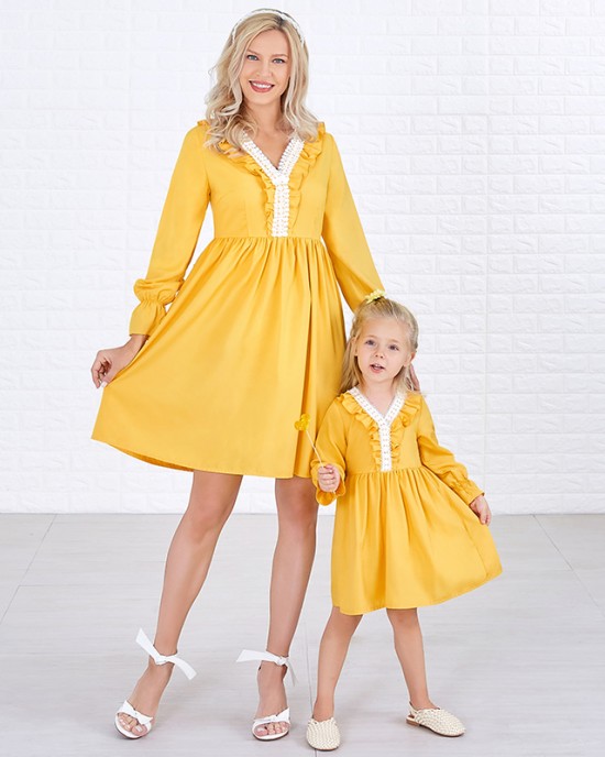 Sweet V-neck Long Sleeved Lace Stitching Yellow Mom Girl Matching Dress - 1397