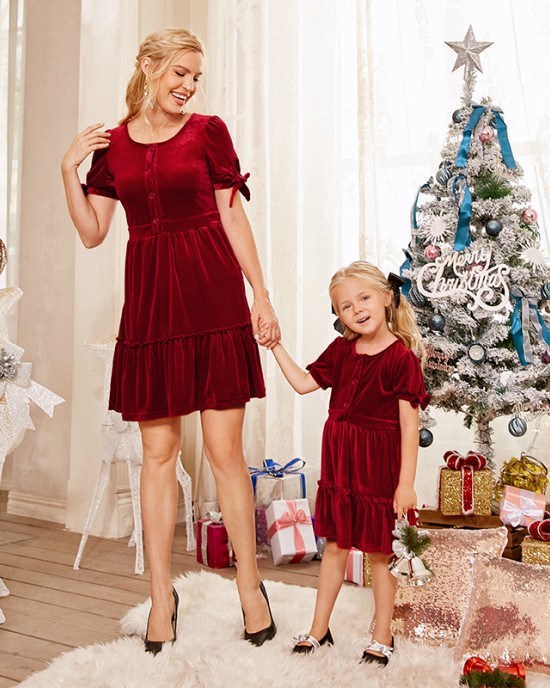 Fashion Round Neck Short Sleeve Red Velvet Mom Girl Matching Dress