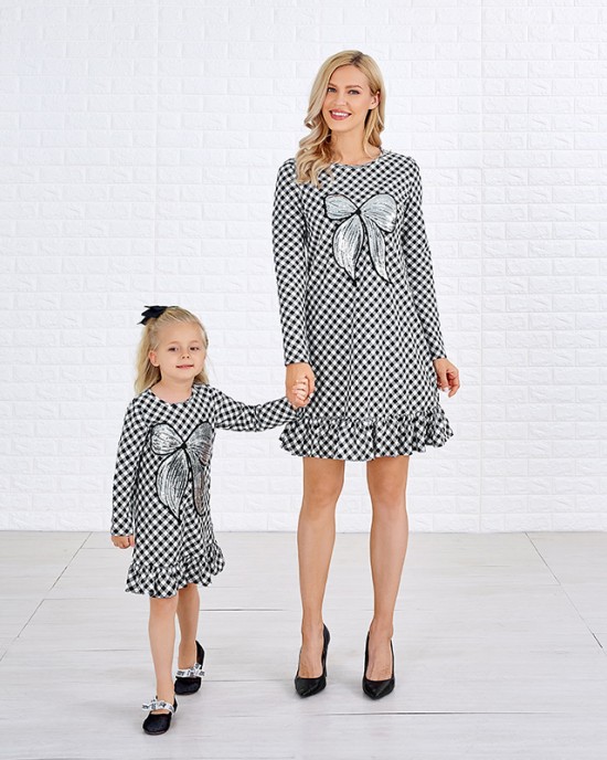 Sweet Black And White Plaid Sequined Bow Patch Round Neck Long Sleeves Mom Girl Matching Dress