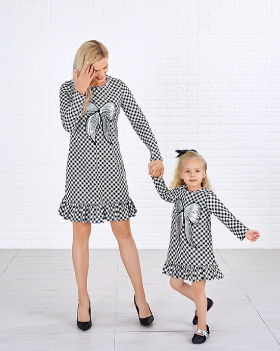 Sweet Black And White Plaid Sequined Bow Patch Round Neck Long Sleeves Mom Girl Matching Dress