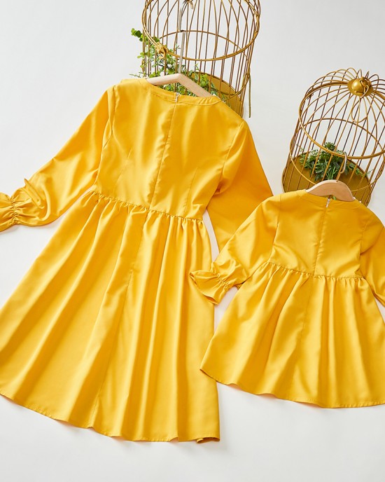 Sweet V-neck Long Sleeved Lace Stitching Yellow Mom Girl Matching Dress - 1397