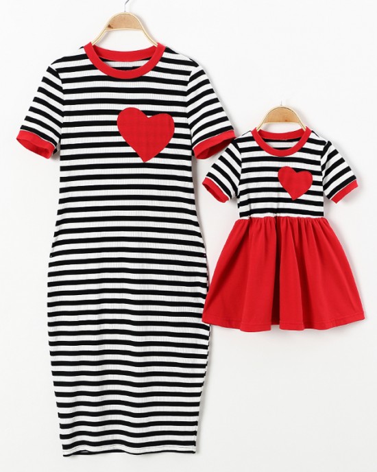 Casual Striped Red Heart-shaped Embroidery Family Matching Outfits - 1361