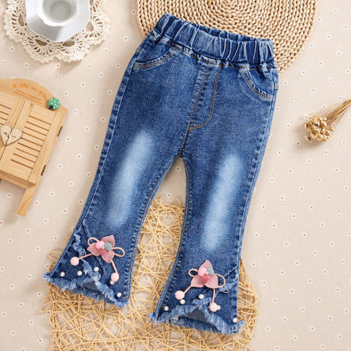 【6M-9Y】Girl Sweet Flowers And Fringed Blue Jeans 【6M-9Y】Girl Sweet Flowers And Fringed Blue Jeans