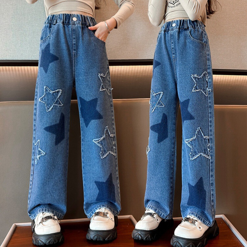 【3Y-12Y】Girls Fashion Star Embroidered Blue Jeans 【3Y-12Y】Girls Fashion Star Embroidered Blue Jeans