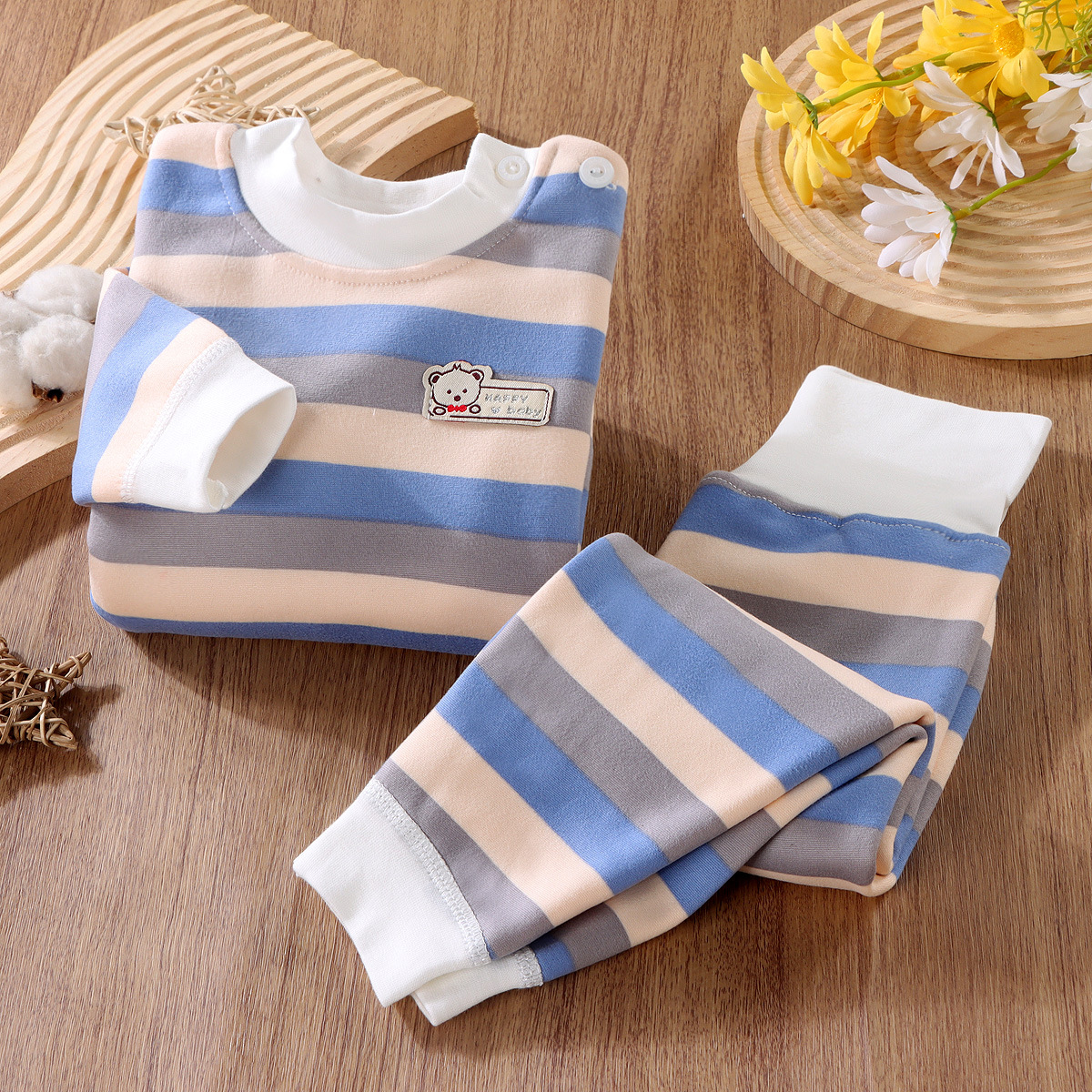 【9M-5Y】2-piece Unisex Keep Warm Colorful Stripe Print Long Sleeve Pajamas Set 【9M-5Y】2-piece Unisex Keep Warm Colorful Stripe Print Long Sleeve Pajamas Set