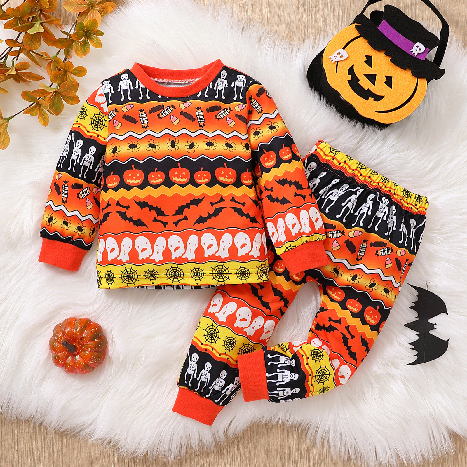 【12M-5Y】Unisex Cute Halloween Print T-shirt And Pants Set 【12M-5Y】Unisex Cute Halloween Print T-shirt And Pants Set